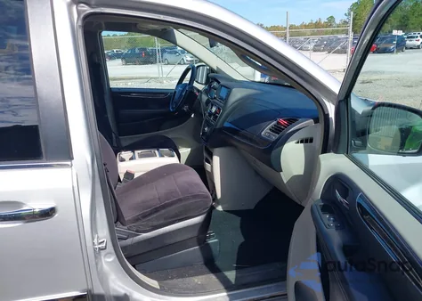 2011 Chrysler Town & Country Touring from USA, damaged, VIN 2A4RR5DG7BR783208